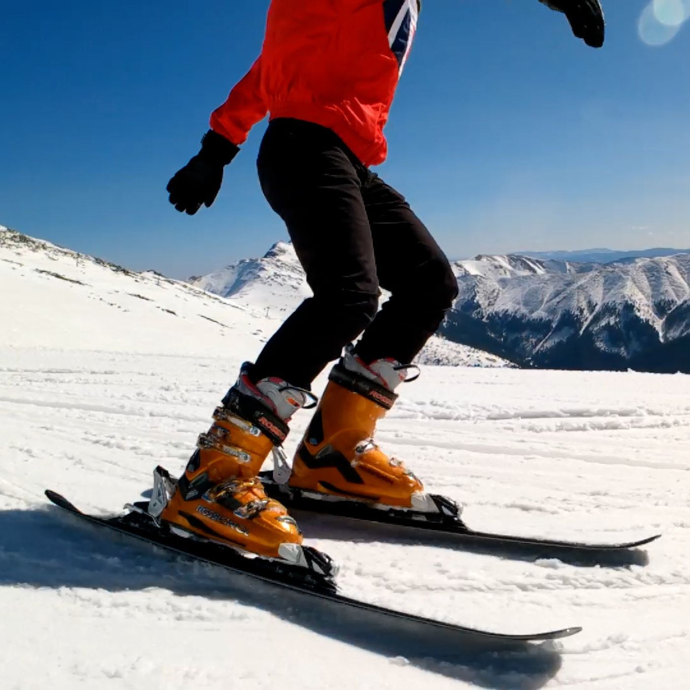 skiing, resort, short skis, advantages, benefits, skiskates, skiboards, skiblades, snowfeet, mountains, winter, backcountry, flex